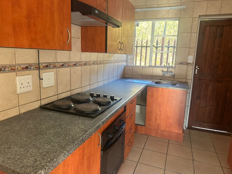 To Let 3 Bedroom Property for Rent in Safari Gardens North West